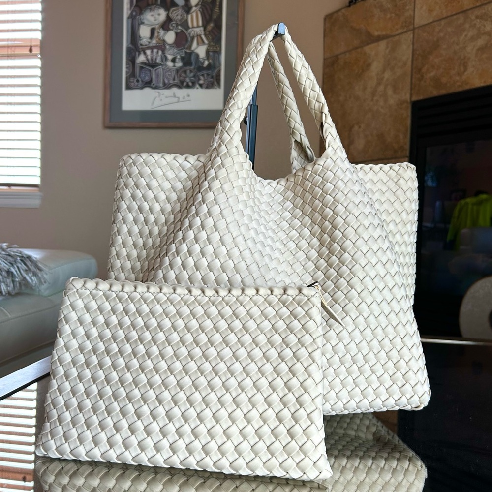 NAGHEDI "St. Barths" With Matching Pouch